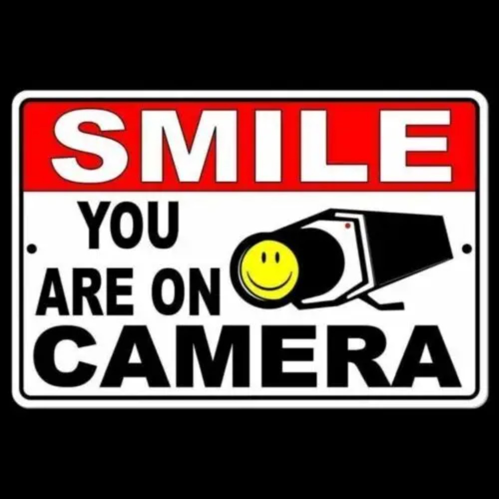 Home Yard Security Cameras - Placa de Metal com Aviso 'Sorria,